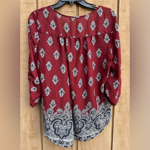 mnk | Women's Patterned Blouse - Picture 2 of 2